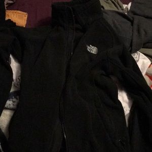 Men’s small fleece NortnFace jacket
